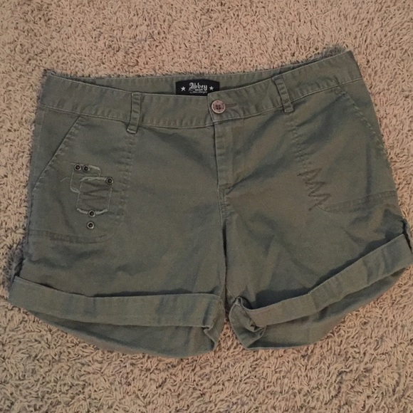Pants - ⚡️LAST CHANCE FRIDAY⚡️ Pants - ⚡️LAST CHANCE FRIDAY⚡️